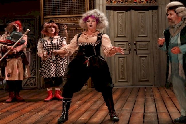 “TARTUFFE” DENİZLİ’DESEYİRCİYLE BULUŞTU