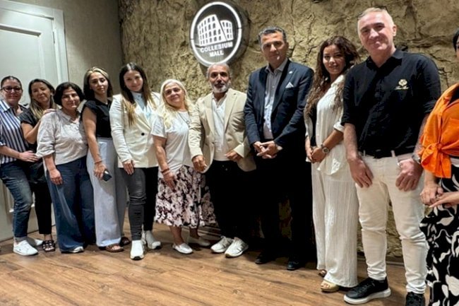 GELECEĞİN TASARIMCILARI SAHNEDE MİNİKLERİN HAYAL GÜCÜ MODA İLE BULUŞUYOR