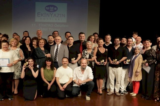 11. EKİN YAZIN DOSTLARITİYATRO ÖDÜLLERİ’NDE ŞEHİR TİYATROLARI’NA 3 ÖDÜL