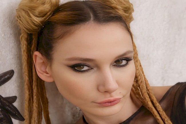 Gökçe’den Gypsy pop şarkı ‘Hastayım Sana’