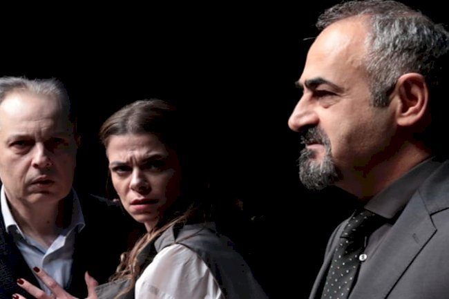 ŞEHRİN TİYATROSU“BİR HALK DÜŞMANI” OYUNUYLA GÜNGÖREN’DE