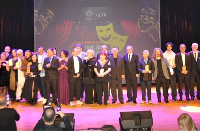 FİLMSAN SANAT ÖDÜLLERİ DEFNE YALNIZ, YÜCEL ERTEN, ÖZEN YULA VE CENGİZ ÖZEK'E VERİLDİ.