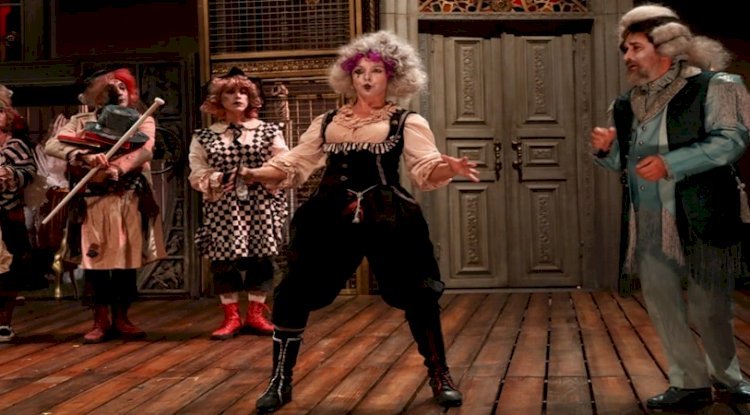 “TARTUFFE” DENİZLİ’DESEYİRCİYLE BULUŞTU