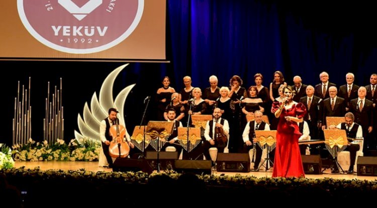 Şarkıları eğitim için söylediler