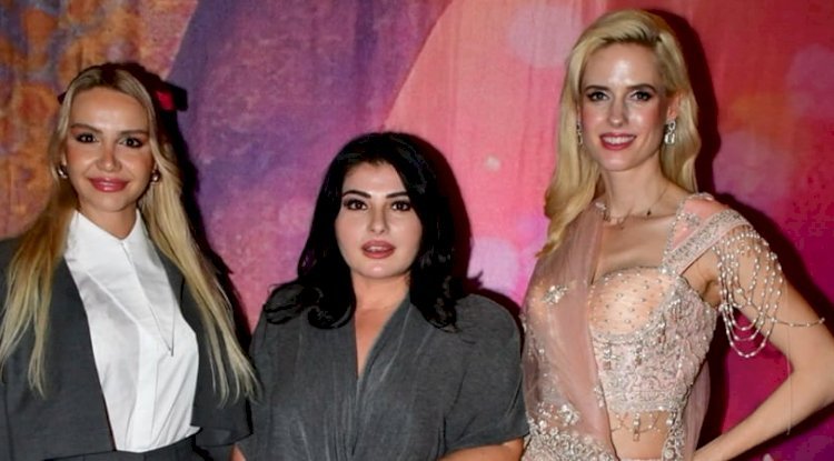 Ebru Torun’a Sanat ve Cemiyet Dünyasından Destek