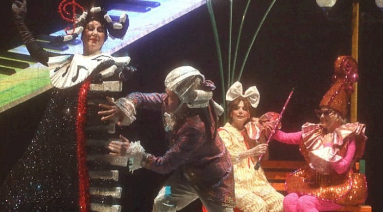 ŞEHİR TİYATROLARI “SESLER ÜLKESİ”OYUNUYLA KIBRIS’TA