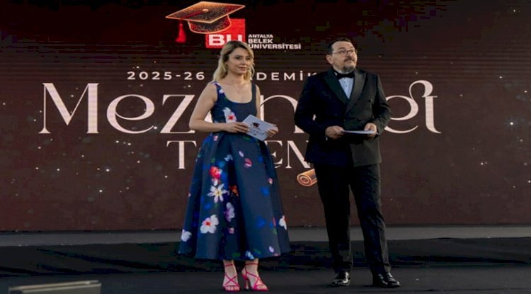 Antalya Belek Üniversitesi'nde mezuniyet coşkusu