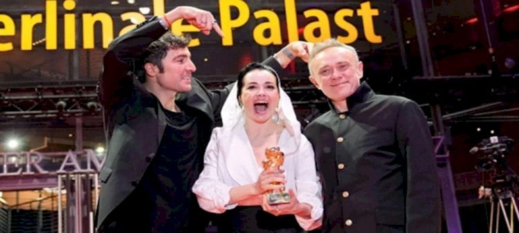 Berlin'de Türk gecesi... Altın Ayı ödülü Sarı Zarflar’ın