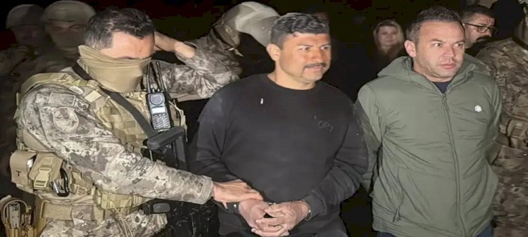 UŞAK'DA AİLE ŞİDDETİ İHBARINA GİDEN POLİSLERE TÜFEKLİ SALDIRI!