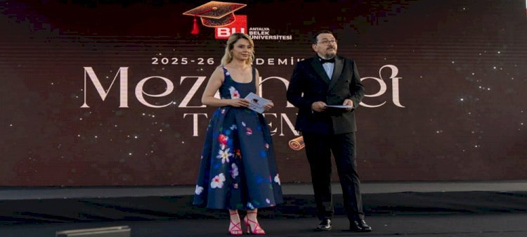 Antalya Belek Üniversitesi'nde mezuniyet coşkusu